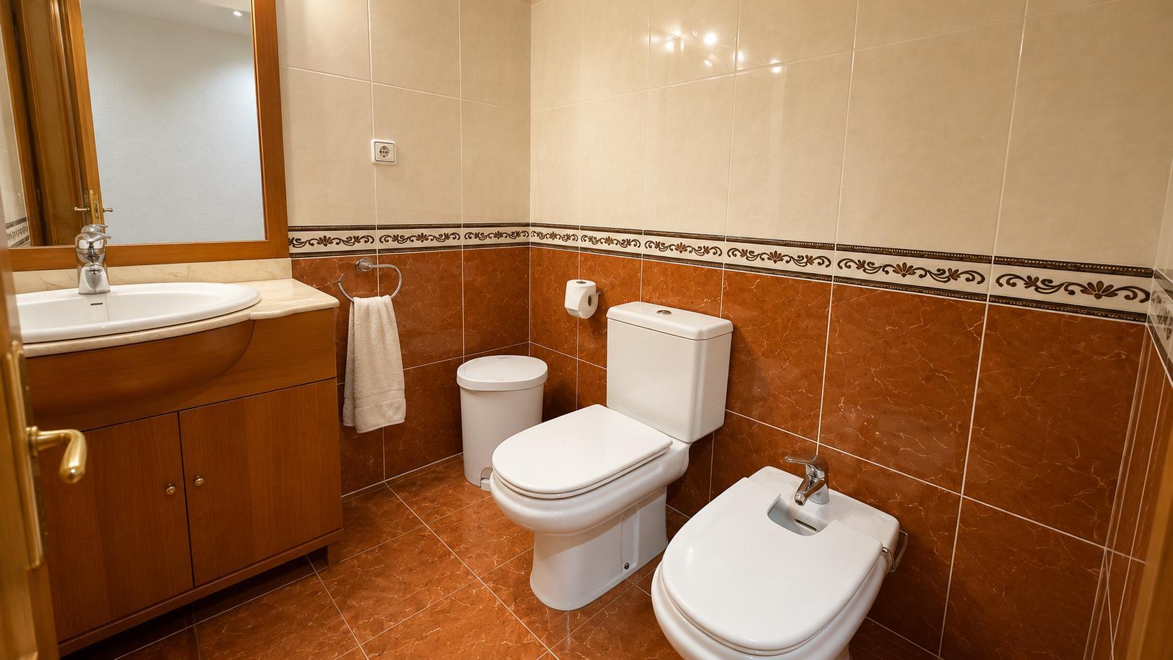 Imagen 19 Piso en venta en Valencia / Frente a los Jardines de Viveros