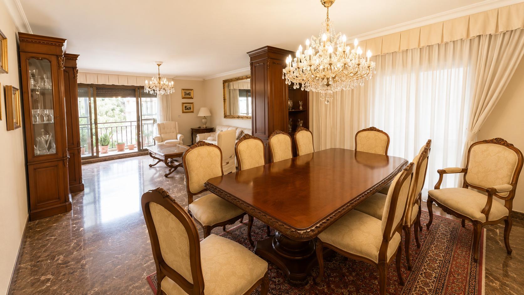 Imagen 11 Piso en venta en Valencia / Frente a los Jardines de Viveros