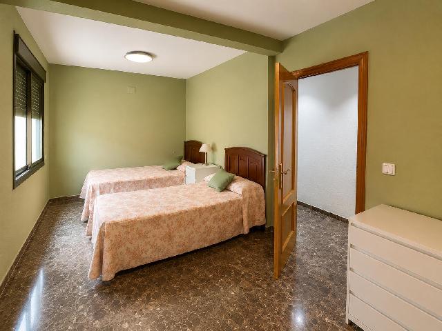Imagen 21 Inmueble 304304 - Piso en venta en Valencia / Frente a los Jardines de Viveros