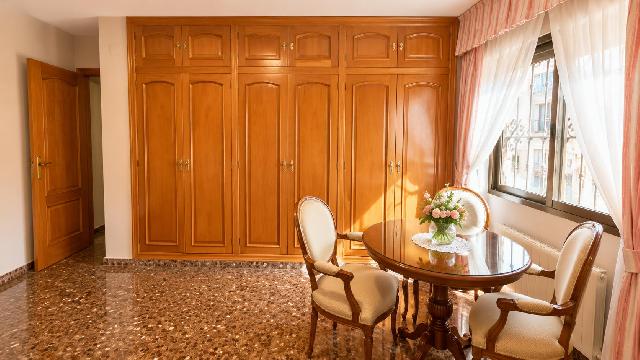 Imagen 28 Inmueble 304304 - Piso en venta en Valencia / Frente a los Jardines de Viveros