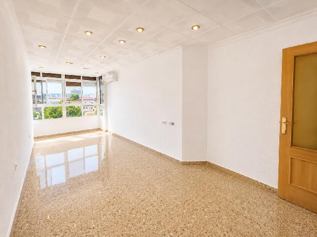 Imagen 7 Inmueble 304319 - Piso en venta en Valencia / Frente al Hospital Doctor Peset