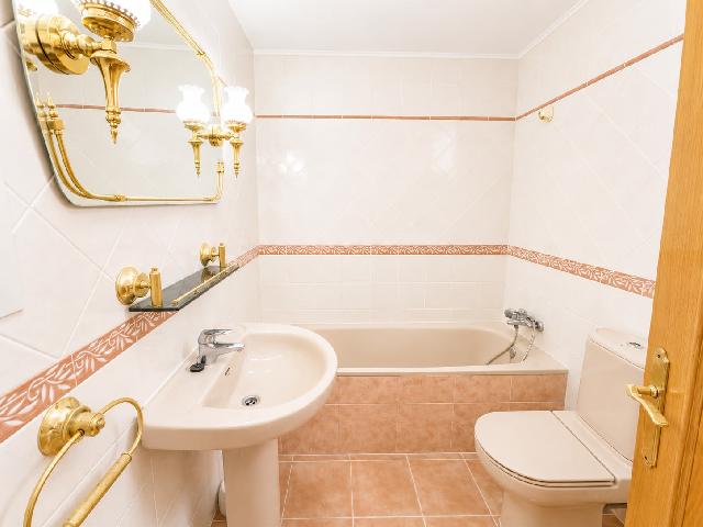 Imagen 15 Inmueble 304319 - Piso en venta en Valencia / Frente al Hospital Doctor Peset