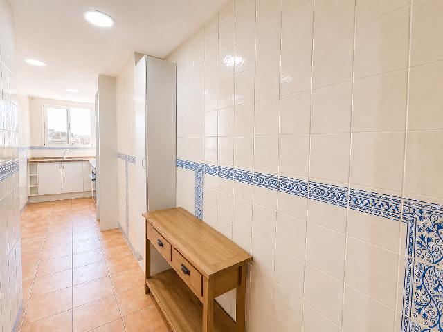 Imagen 11 Inmueble 304319 - Piso en venta en Valencia / Frente al Hospital Doctor Peset