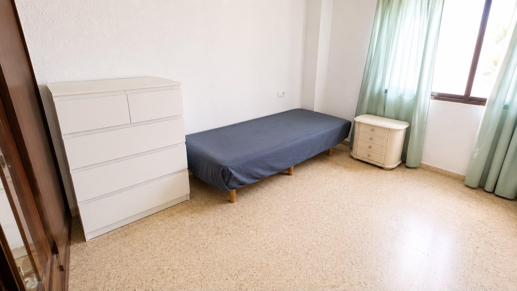 Imagen 4 Piso en venta en Valencia / Próxima al Parque del Oeste