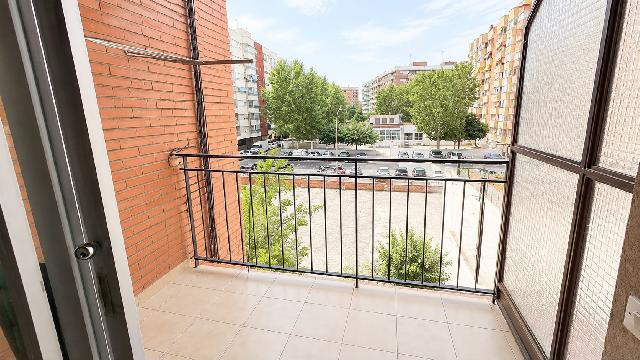 Imagen 2 Inmueble 304549 - Piso en venta en Valencia / Próxima al Parque del Oeste