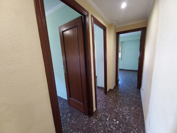 Imagen 16 Inmueble 304568 - Piso en venta en Valencia / Junto a la estación de metro Avda. del Cid