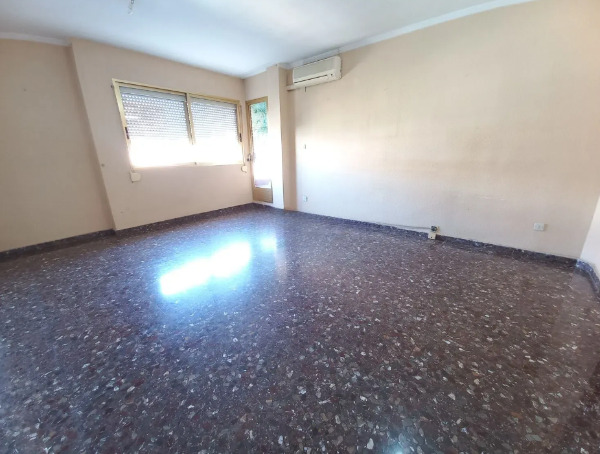 Imagen 9 Piso en venta en Valencia / Junto a la estación de metro Avda. del Cid