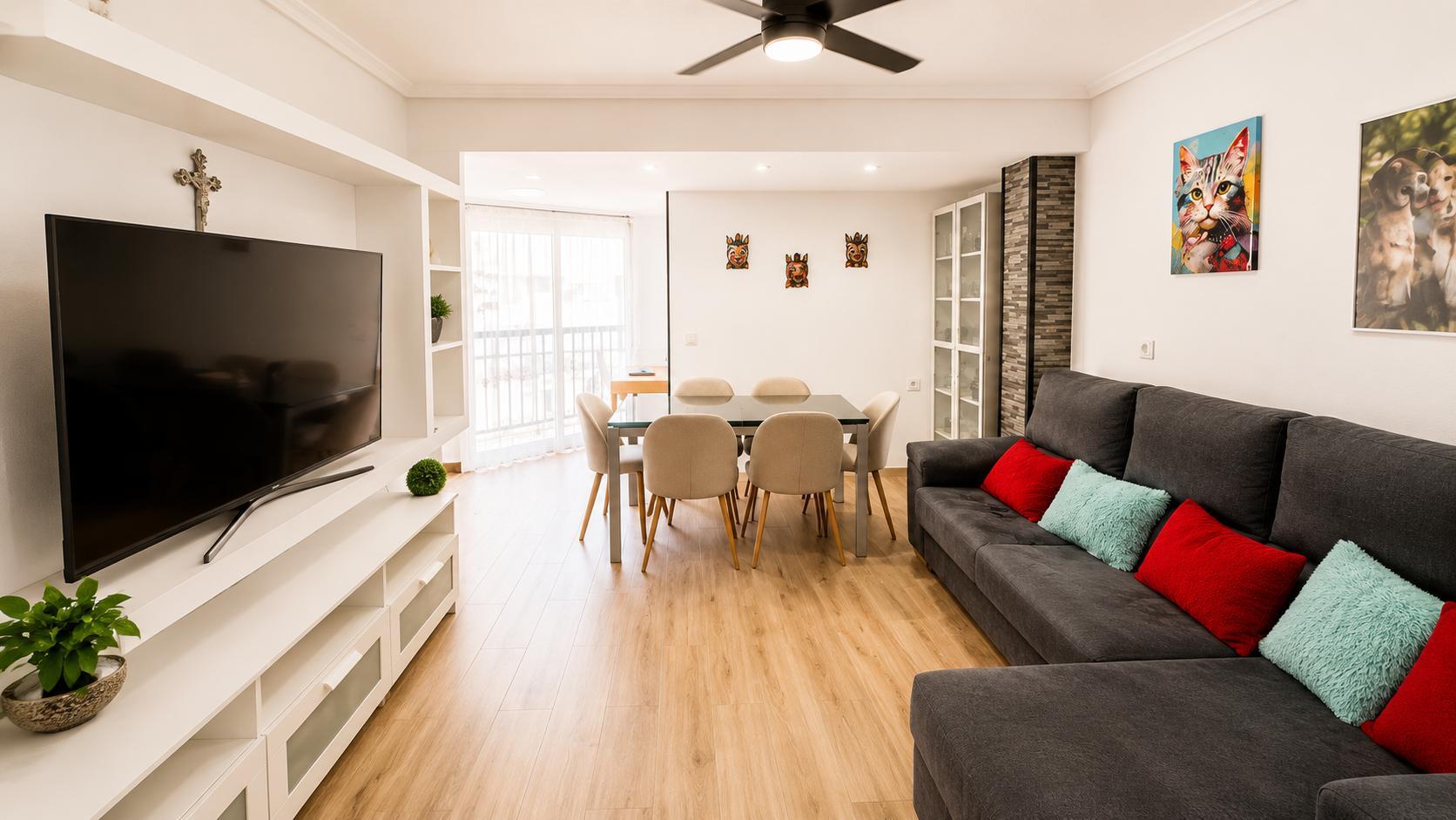 Imagen 1 Piso en venta en Valencia / Próxima al Mercado de Jesús
