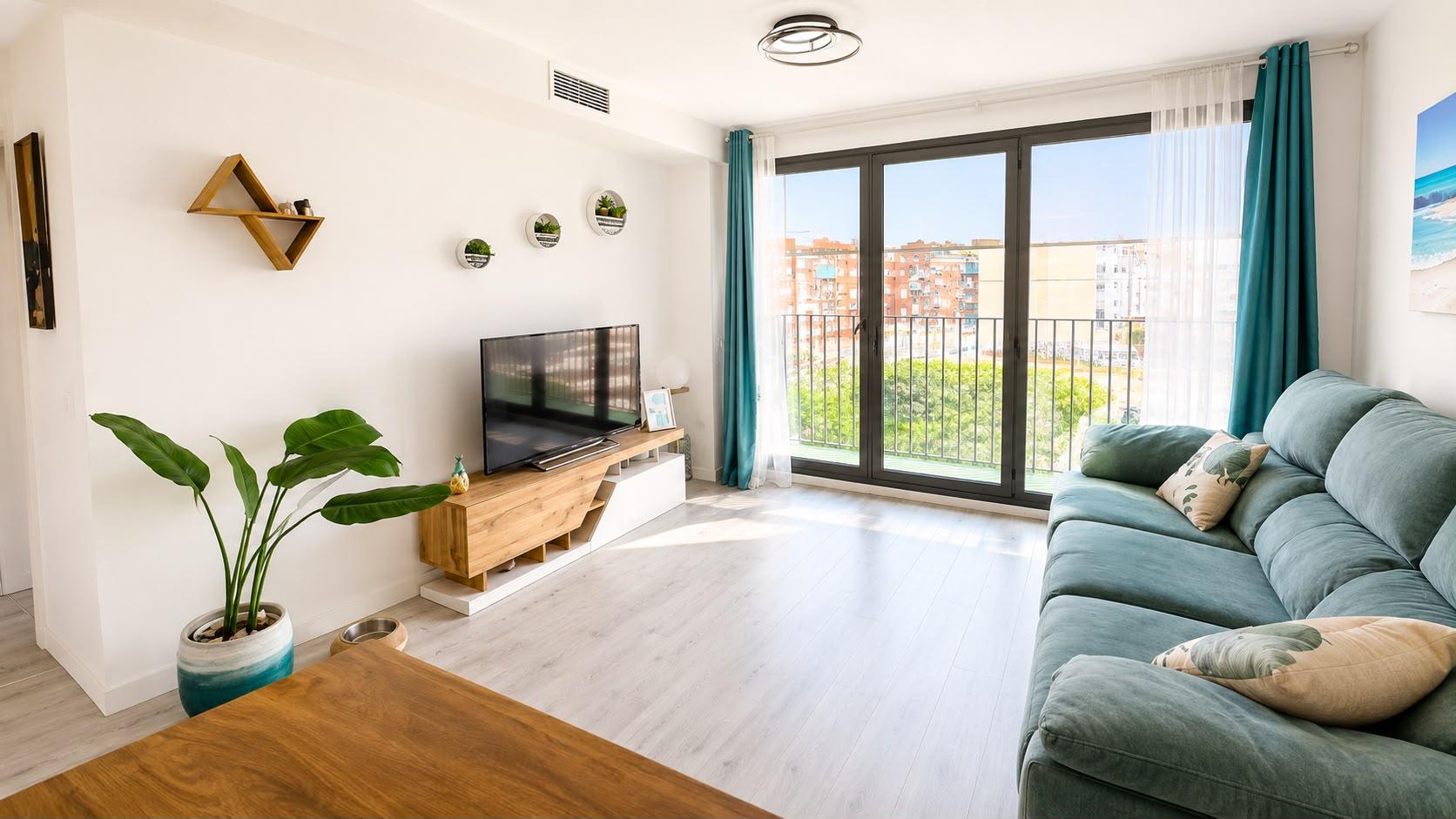 Imagen 1 Piso en venta en Valencia / Próxima al Parque de Cabecera