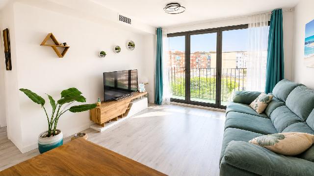 Imagen 1 Inmueble 304652 - Piso en venta en Valencia / Próxima al Parque de Cabecera