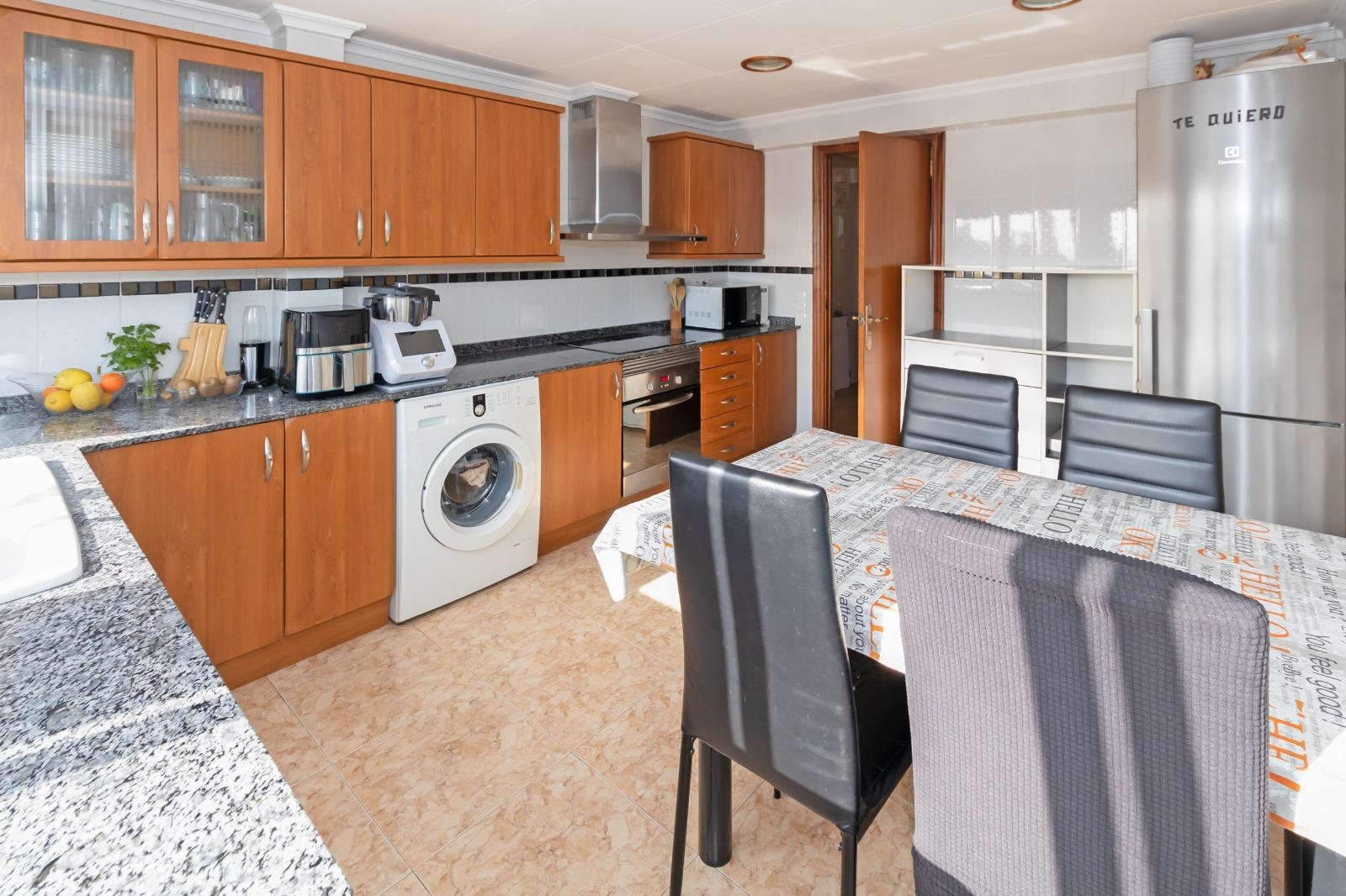 Imagen 10 Piso en venta en Valencia / Próxima al Parque de Benicalap