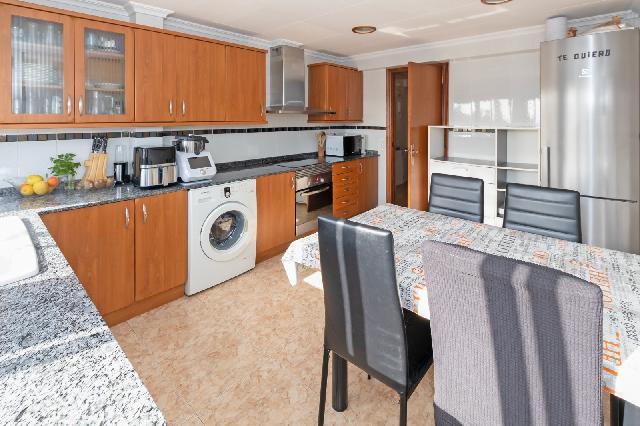 Imagen 10 Inmueble 304799 - Piso en venta en Valencia / Próxima al Parque de Benicalap