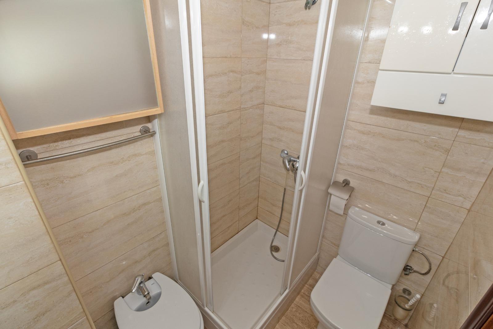 Imagen 20 Piso en venta en Valencia / Próxima al Parque de Benicalap