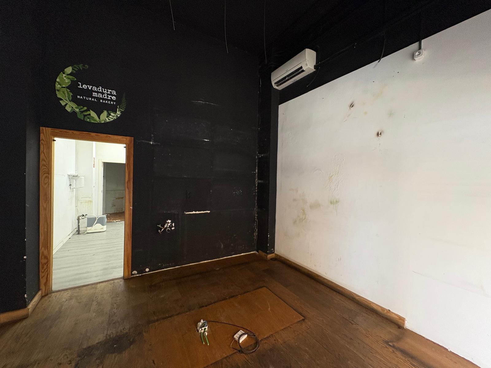 Imagen 3 Local Comercial en alquiler en Valencia / Junto al Mercado de Ruzafa