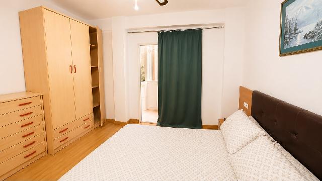 Imagen 5 Inmueble 304873 - Piso en venta en Valencia / Al lado del Hospital General 