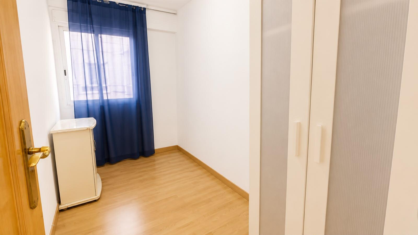 Imagen 9 Piso en venta en Valencia / Al lado del Hospital General 