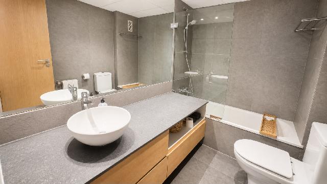 Imagen 5 Inmueble 305287 - Piso en venta en Valencia / Próxima al Centro Comercial Aqua