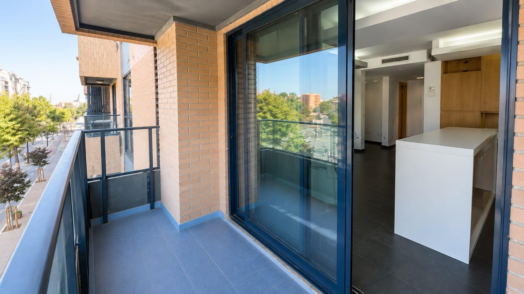 Imagen 18 Piso en venta en Valencia / Próxima al Centro Comercial Aqua