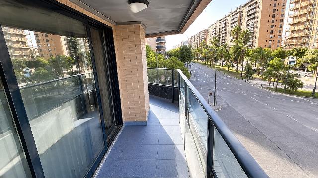 Imagen 25 Inmueble 305287 - Piso en venta en Valencia / Próxima al Centro Comercial Aqua