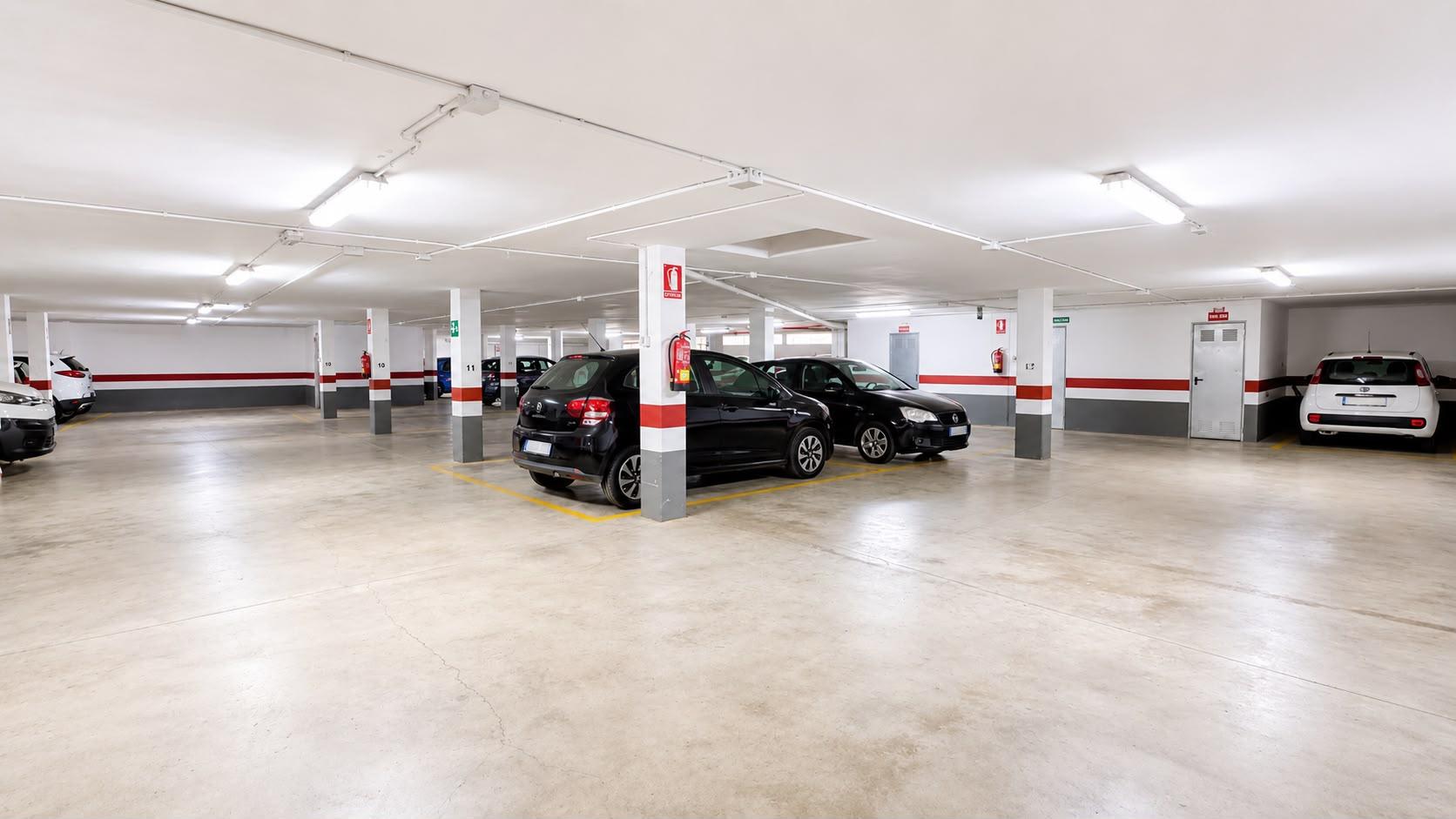 Imagen 37 Piso en venta en Valencia / Próxima al Roig Arena