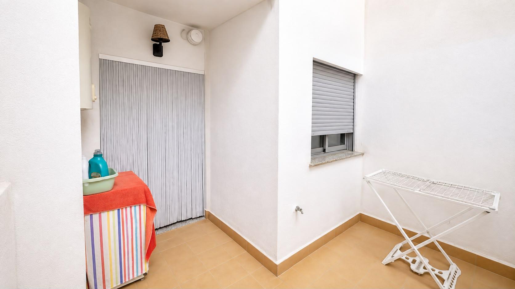 Imagen 34 Piso en venta en Valencia / Próxima al Roig Arena