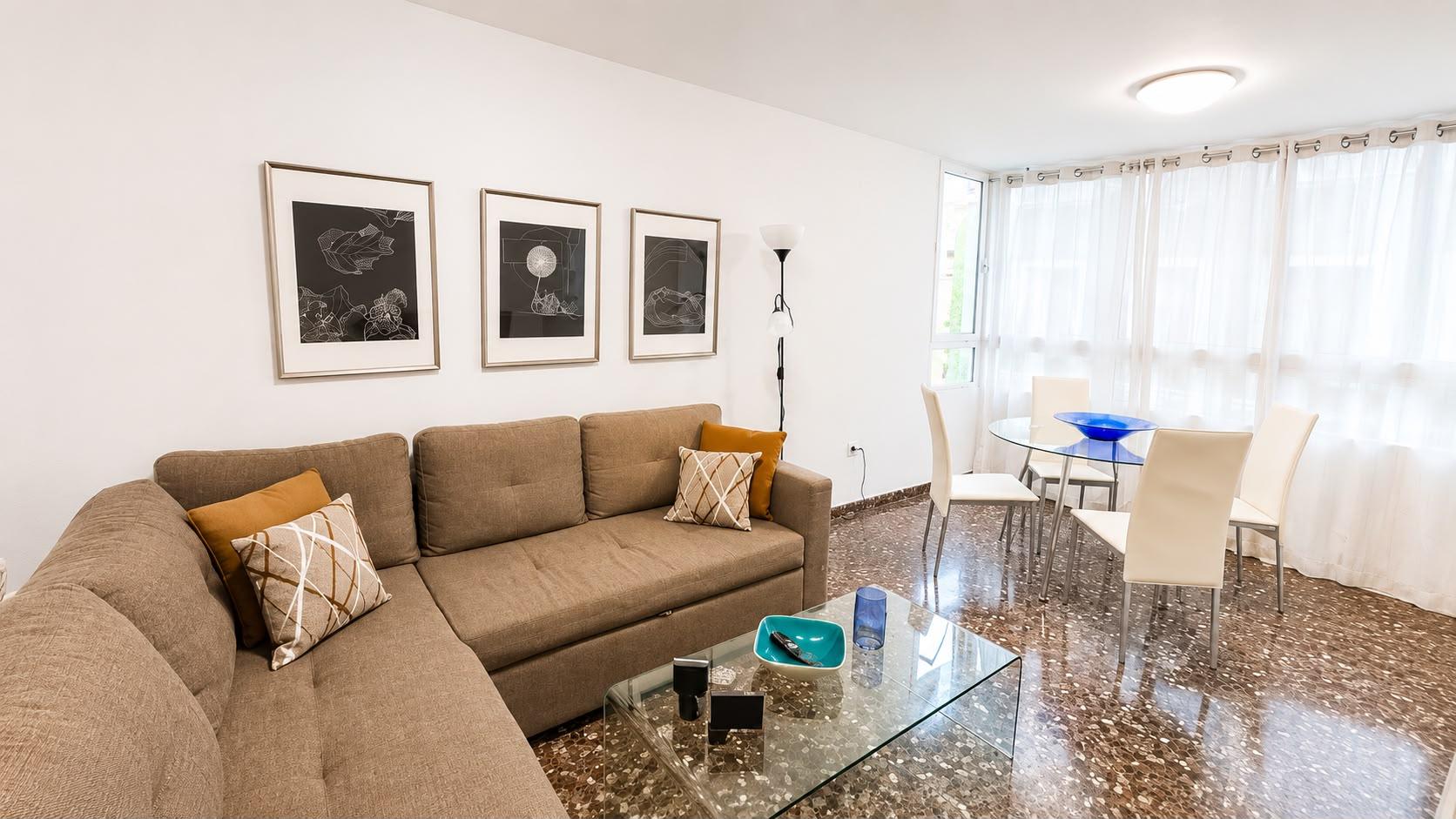 Imagen 1 Piso en venta en Valencia / En pleno centro del barrio de Ruzafa