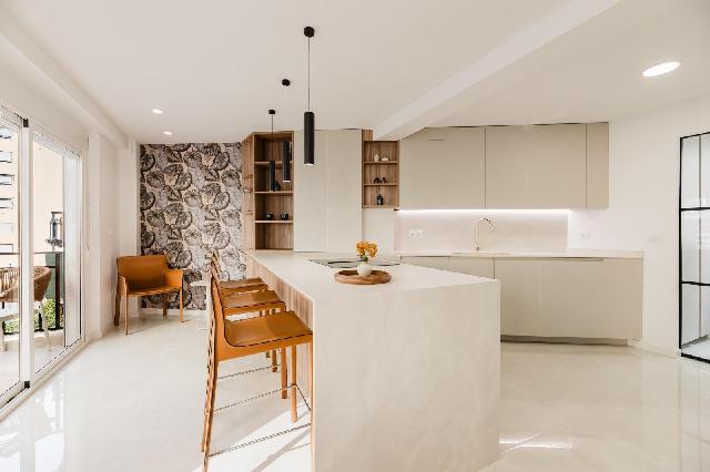 Imagen 2 Inmueble 305462 - Piso en venta en Valencia / A un paso del Barrio de Ruzafa