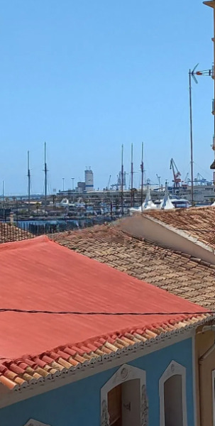 Imagen 19 Piso en venta en Valencia / Junto a  la parada de metro Grau-la Marina