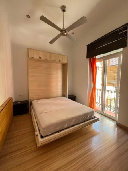 Imagen 6 Piso en venta en Valencia / Junto a  la parada de metro Grau-la Marina