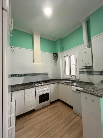 Imagen 3 Inmueble 305670 - Piso en venta en Valencia / Junto a  la parada de metro Grau-la Marina