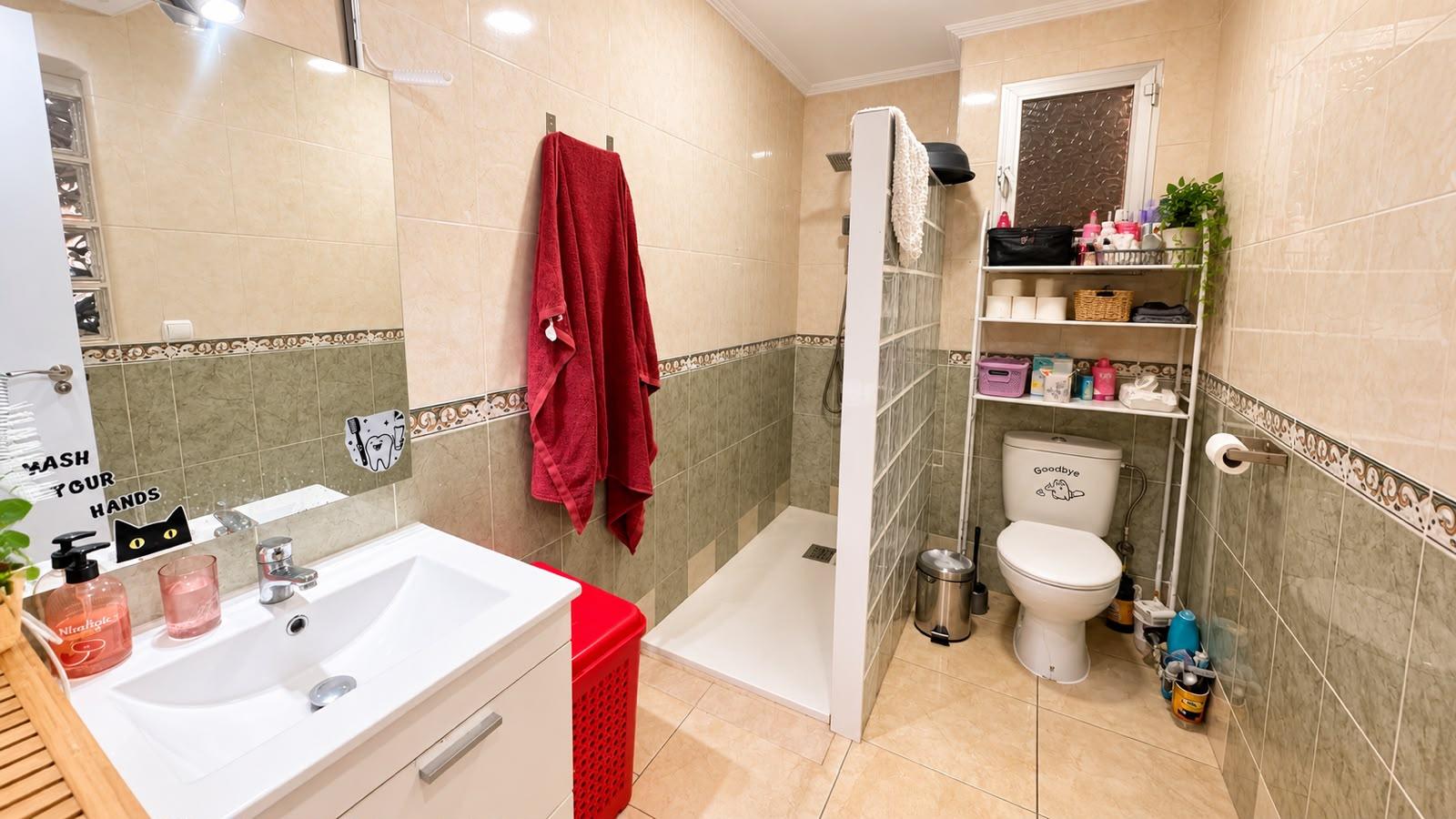 Imagen 13 Piso en venta en Valencia / Próxima al Centro Comercial Arena