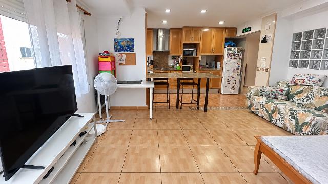 Imagen 2 Inmueble 305684 - Piso en venta en Valencia / Próxima al Centro Comercial Arena