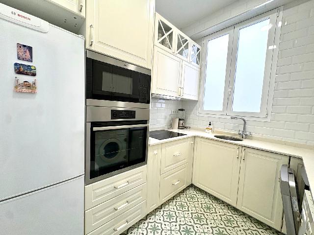 Imagen 2 Inmueble 305685 - Piso en venta en Valencia / Próxima a Avda. Reino de Valencia