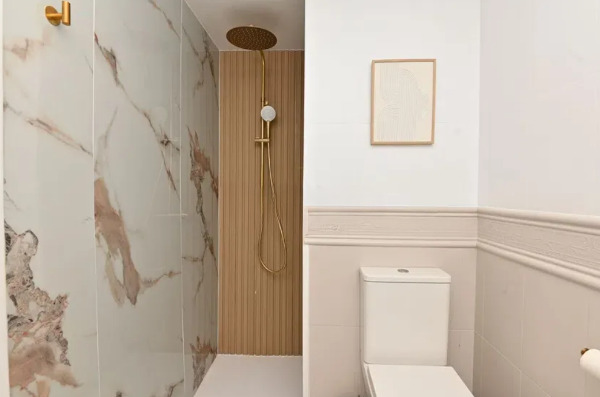 Imagen 21 Piso en venta en Valencia / Cercana a playa Malvarrosa y la Univ. Politécnica