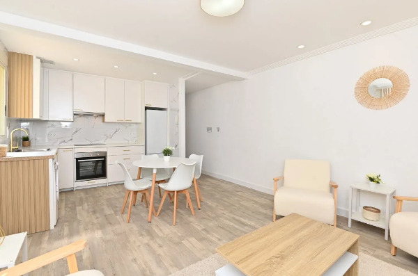 Imagen 10 Inmueble 305893 - Piso en venta en Valencia / Cercana a playa Malvarrosa y la Univ. Politécnica