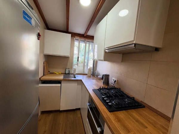Imagen 3 Inmueble 305937 - Piso en venta en Valencia / En el histórico barrio de Quatre Carreres