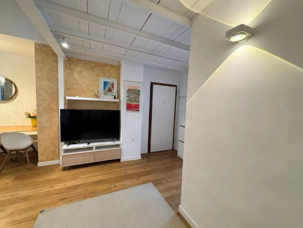 Imagen 8 Inmueble 305937 - Piso en venta en Valencia / En el histórico barrio de Quatre Carreres
