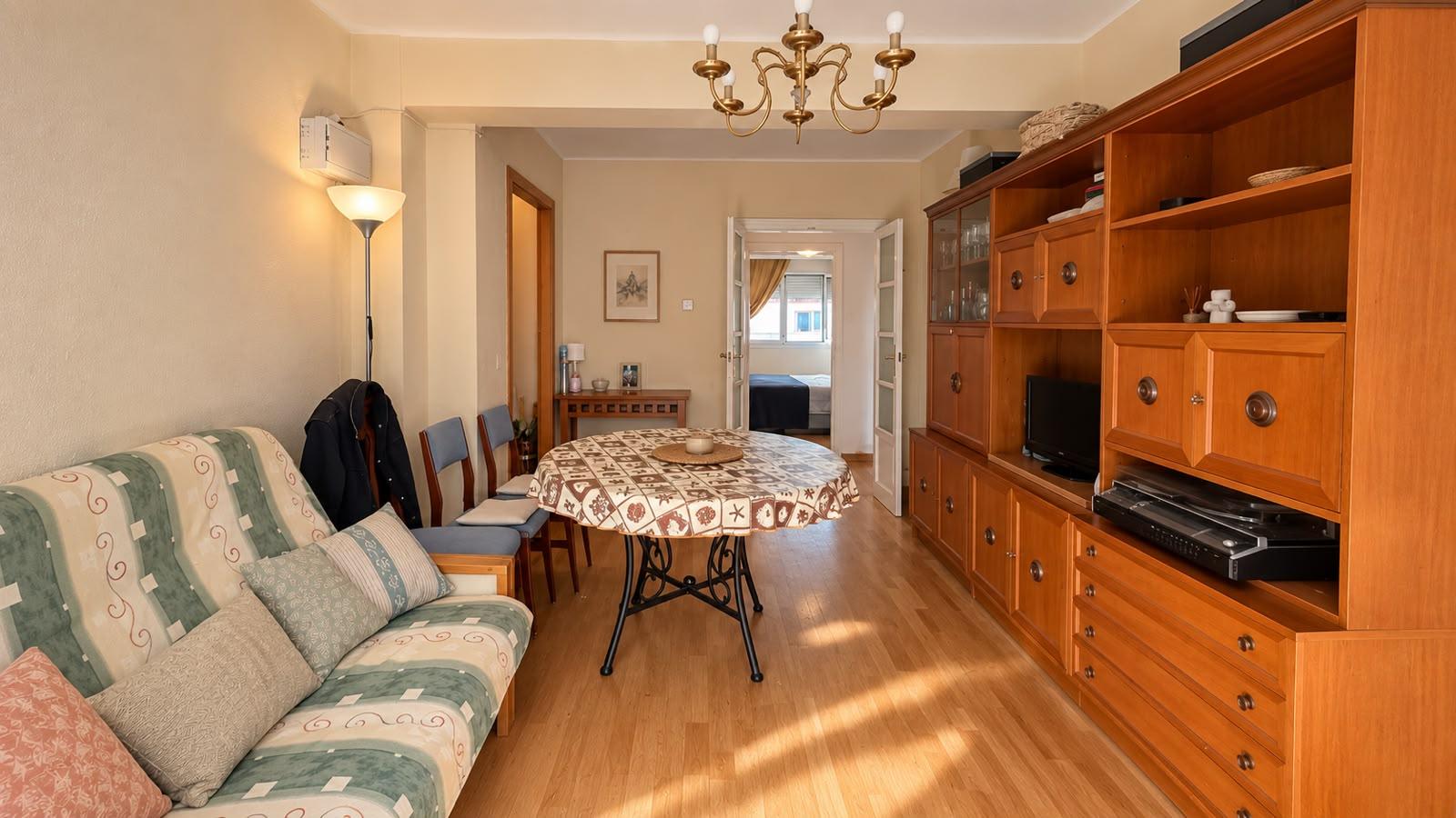 Imagen 6 Piso en venta en Valencia / Próxima al Parque Marchalenes