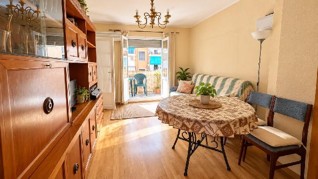Imagen 1 Inmueble 306339 - Piso en venta en Valencia / Próxima al Parque Marchalenes