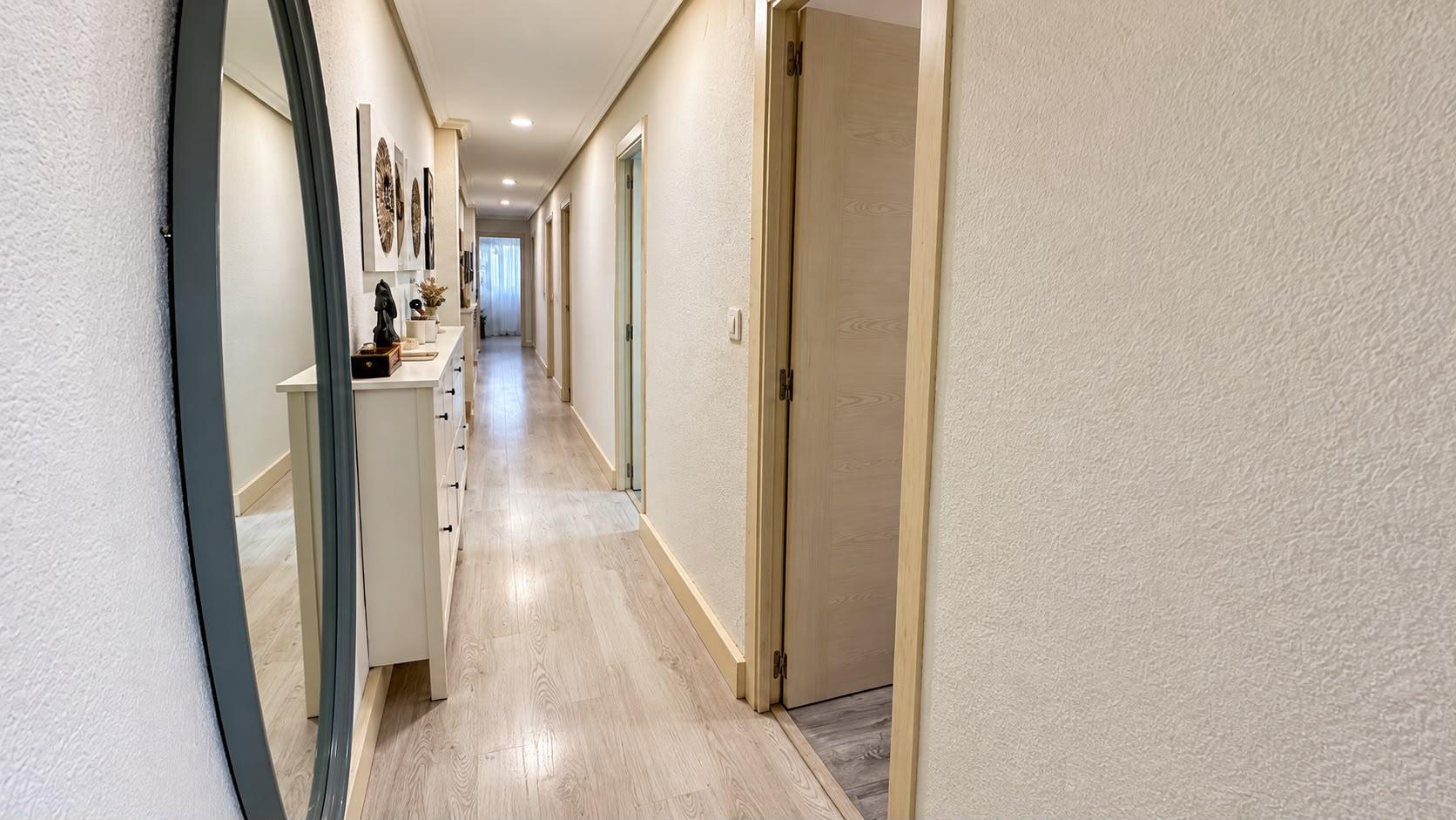 Imagen 10 Piso en venta en Valencia / Próxima al Jardín de Ayora