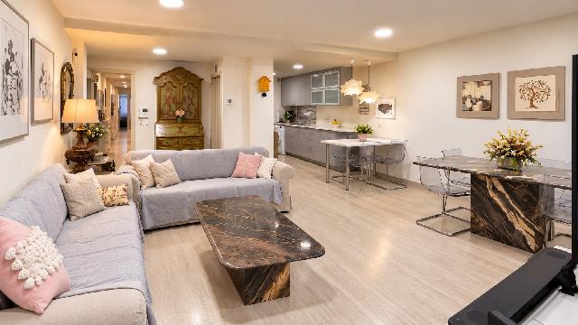Imagen 1 Inmueble 306613 - Piso en venta en Valencia / Próxima al Jardín de Ayora