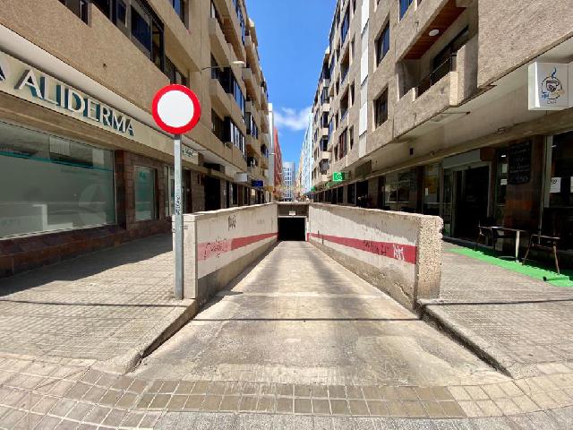 Imagen 5 Inmueble 274831 - Parking Coche en venta en Palmas De Gran Canaria (Las) / Calle Canalejas, junto al colegio...