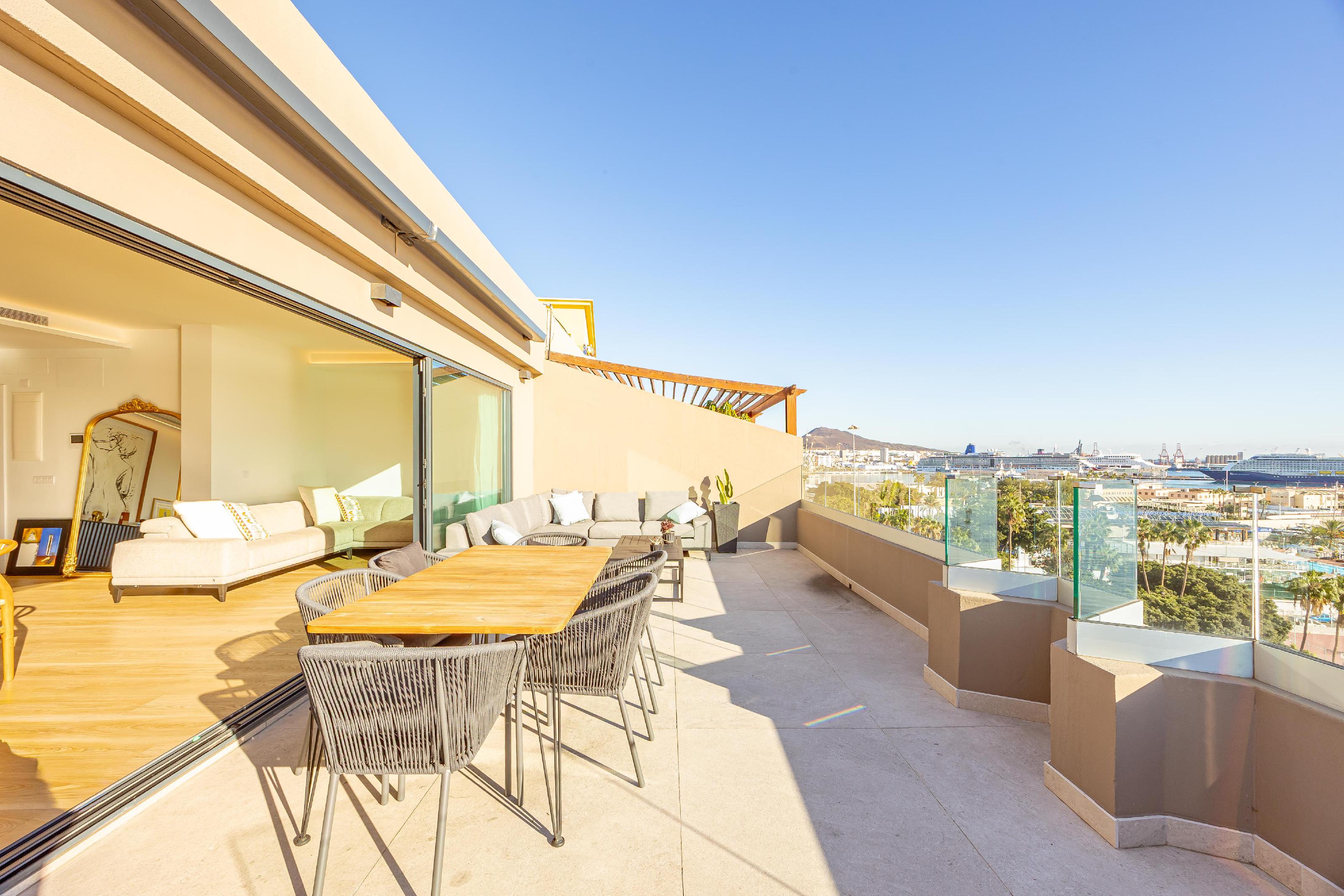 Imagen 28 Piso en venta en Palmas De Gran Canaria Las / Playa de Las Alcaravaneras