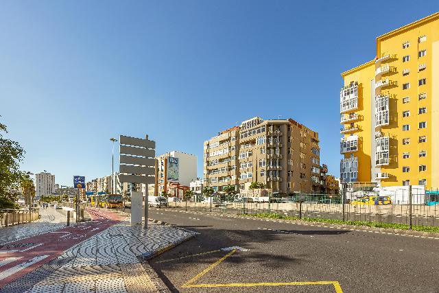 Imagen 33 Inmueble 299711 - Piso en venta en Palmas De Gran Canaria (Las) / Playa de Las Alcaravaneras