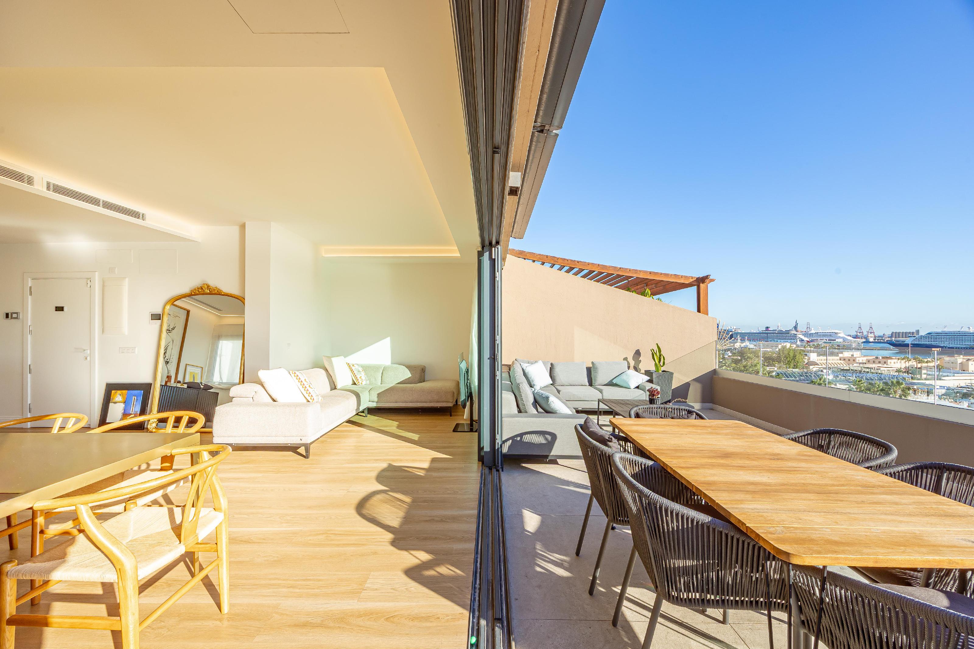 Imagen 37 Piso en venta en Palmas De Gran Canaria Las / Playa de Las Alcaravaneras