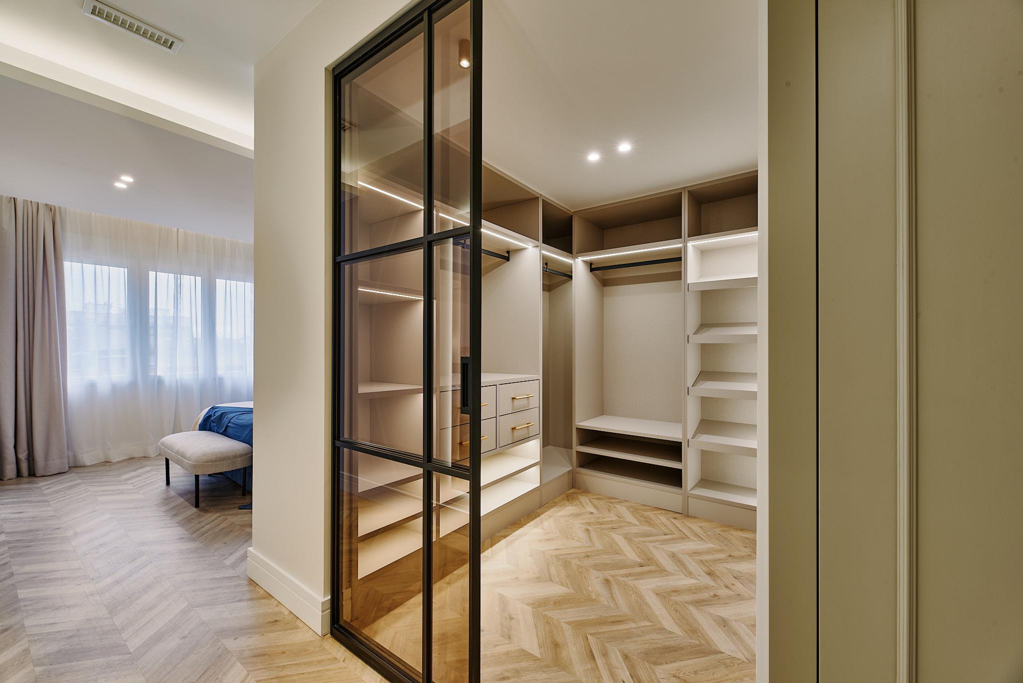 Imagen 13 Piso en venta en Madrid / Esquina con Calle del General Pardiñas.