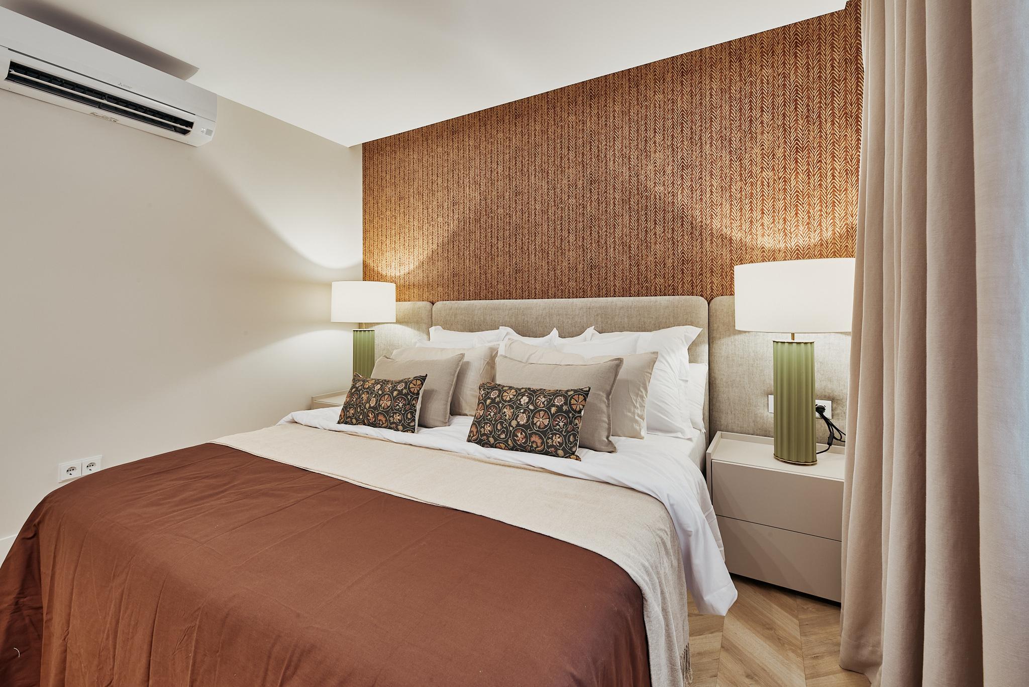 Imagen 16 Piso en venta en Madrid / Esquina con Juan Bravo.