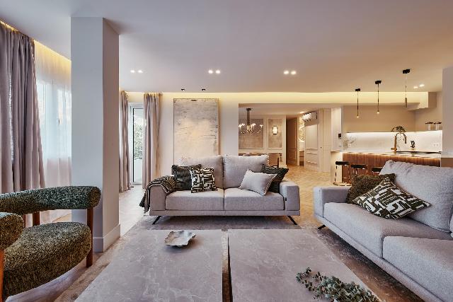 Imagen 1 Inmueble 290283 - Piso en venta en Madrid / Esquina con Juan Bravo.