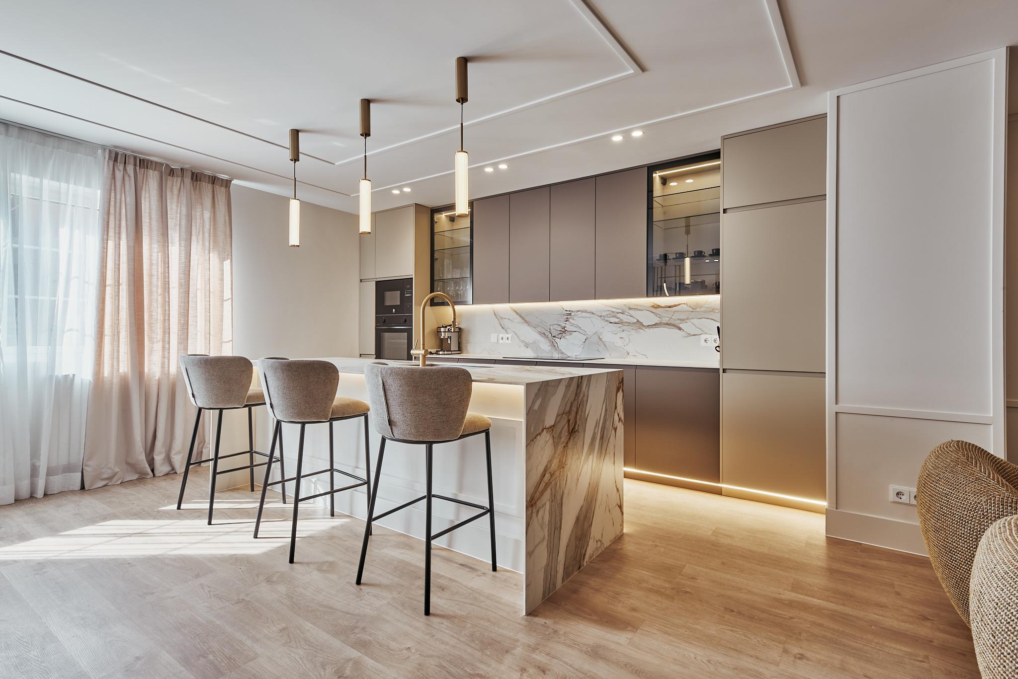 Imagen 6 Piso en venta en Madrid / Esquina con General Pardiñas.