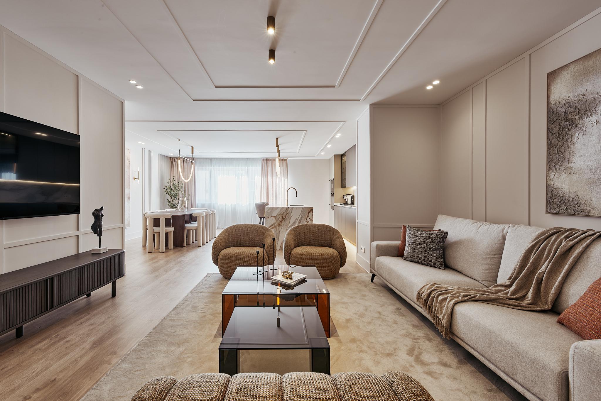 Imagen 2 Piso en venta en Madrid / Esquina con General Pardiñas.